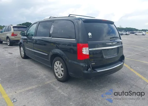 2015 Chrysler Town & Country Touring from USA, damaged, VIN 2C4RC1BG9FR715405